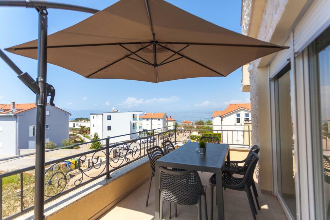 Apartments Villa Fe Malinska Eksteriør billede